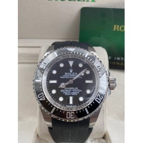 2024 Rolex Sea-Dweller Automatic Black Ceramic Bezel with Black Dial Sapphire Crystal Glass with strap rubber